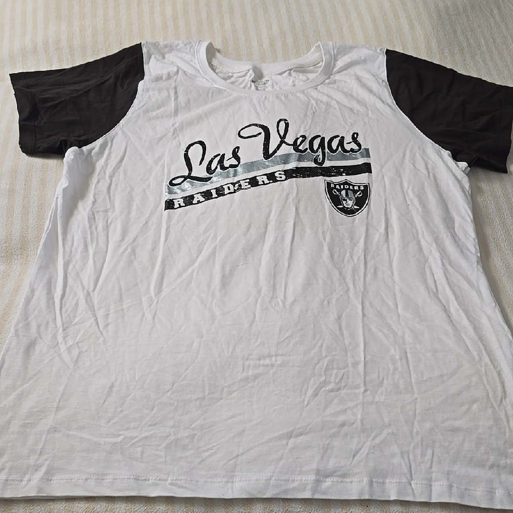 Womens NFL Concepts Sport Las Vegas Raiders T-Shirt Size:1X